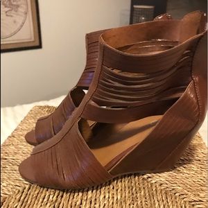 Aldo wedge sandal